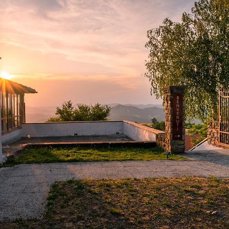 Hotel Butterfly - Il Nido d'Amore Bologna Monzuno Esterno foto